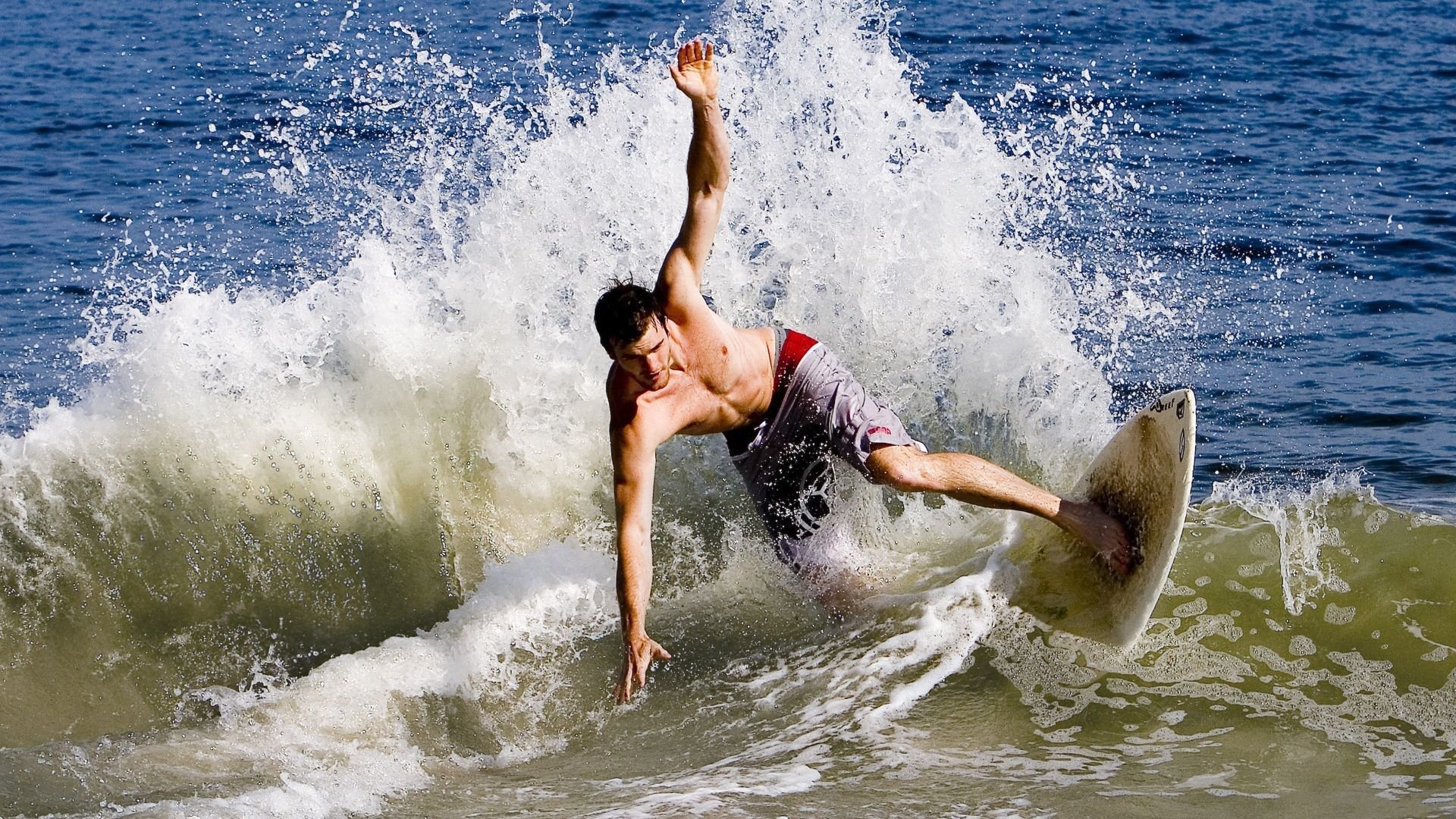 北境雄狮撕碎航海遗产，马龙三叉戟核心，引领瑞典完胜葡萄牙
