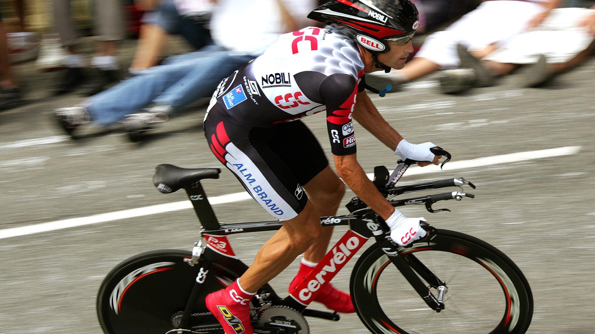 火焰，被禁止了四十年，当黄鸭组合绝杀德国，印度曲棍球如何夺回失落的神殿