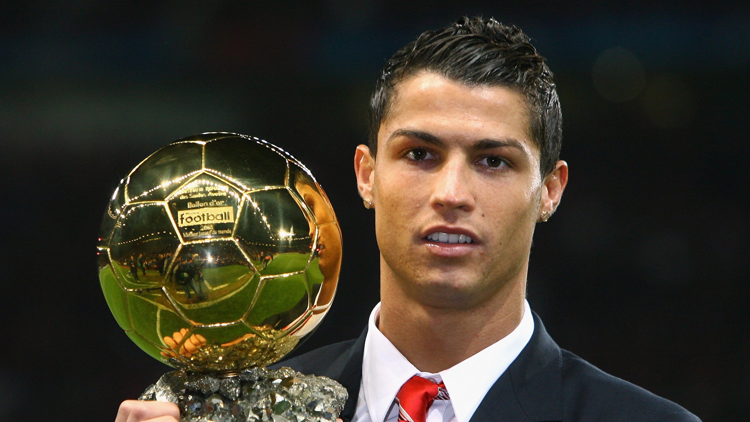 克星定律再现!秘鲁斩落苏格兰,奥亚尔萨瓦尔一球定乾坤