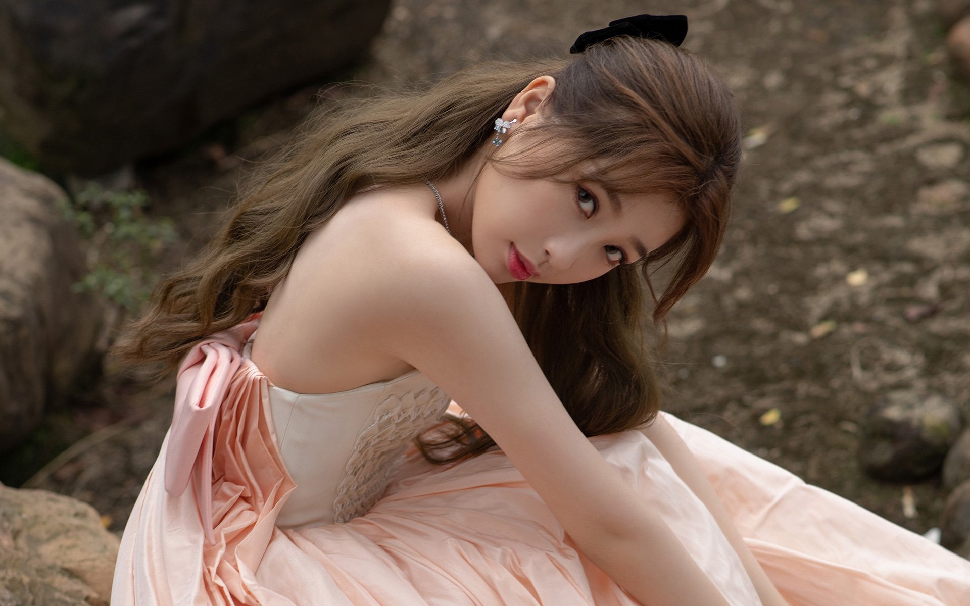 逆流破墙者,当武切维奇在蓝色海洋中央竖起孤岛