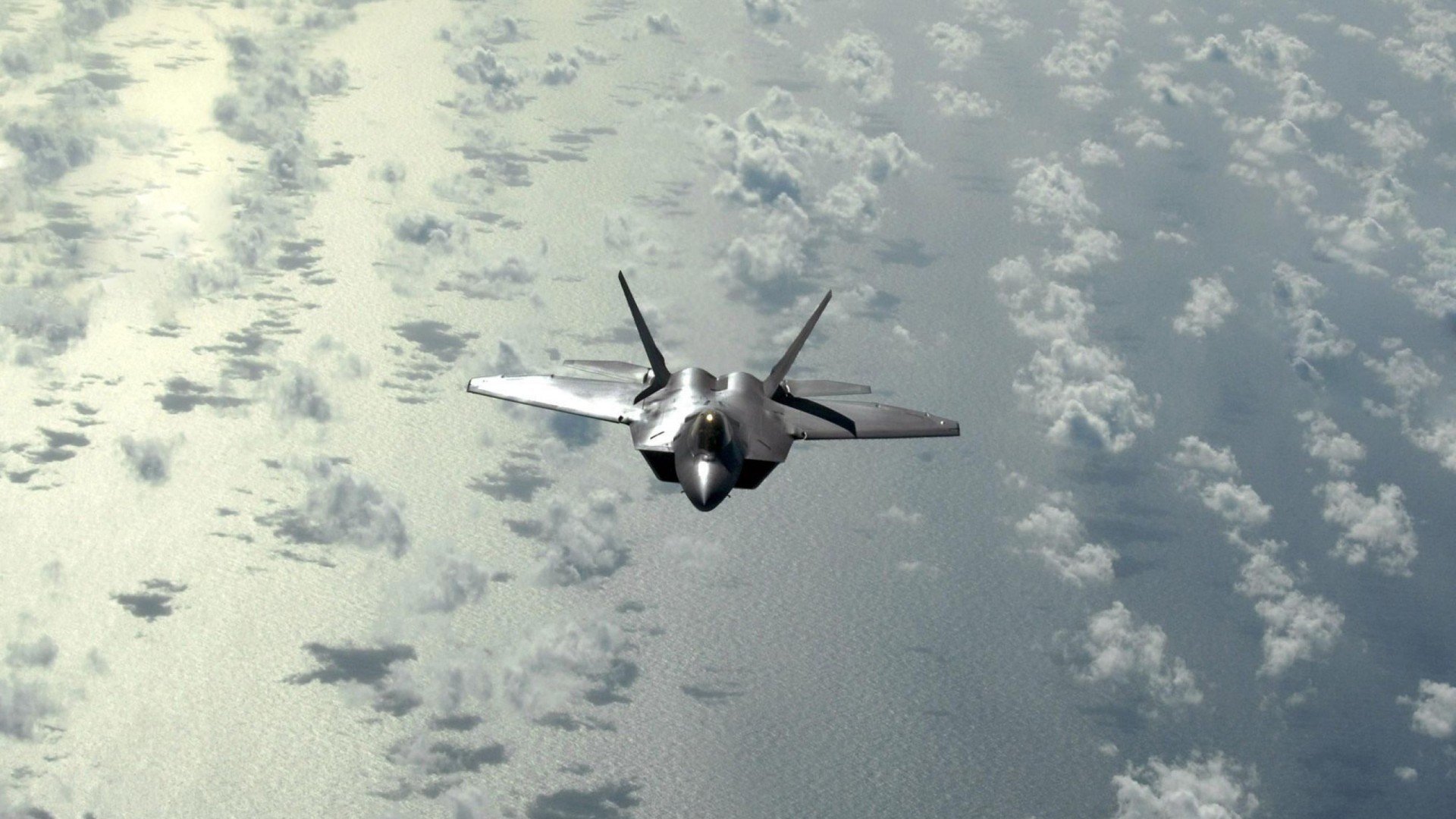 当马刺翻盘山西,恩比德在德甲决战戴帽,平行宇宙的体育头条与永恒的英雄叙事