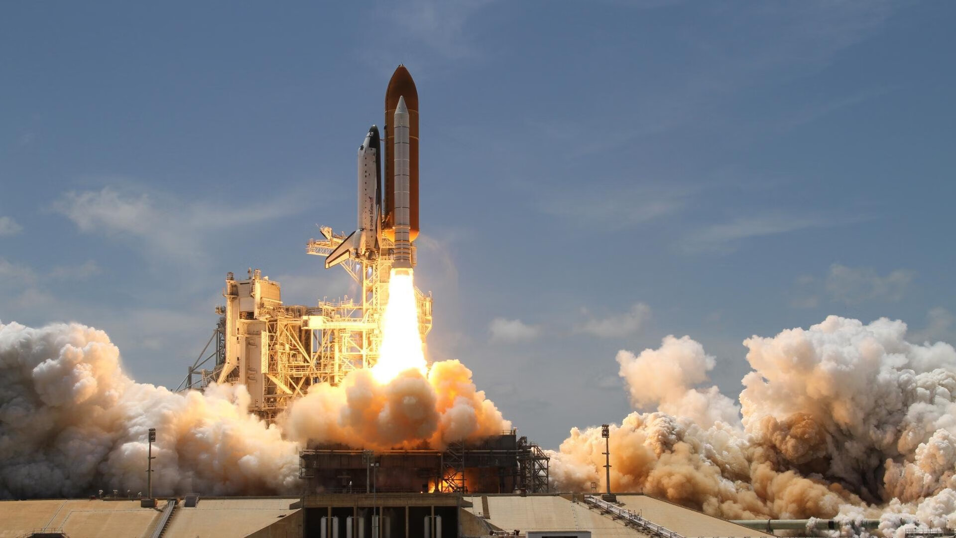 虚战秘鲁，当阿尔瓦雷斯的个人火焰照亮伯纳乌的险胜